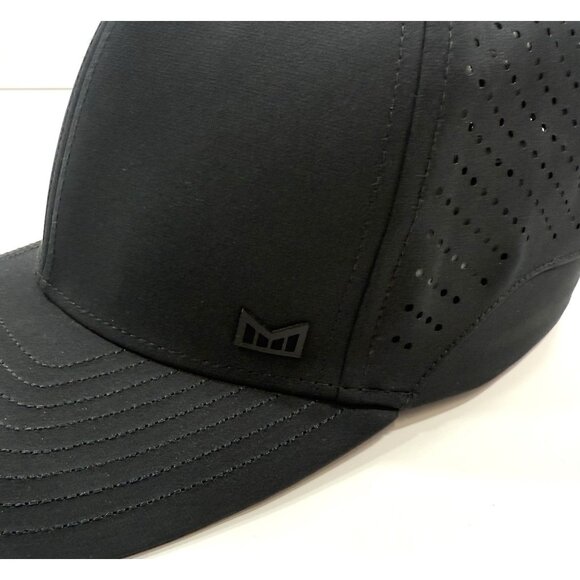Melin MFLX Hydro Hat Water Repellent Black Performance Fitted Cap Mens 56cm - Picture 7 of 15